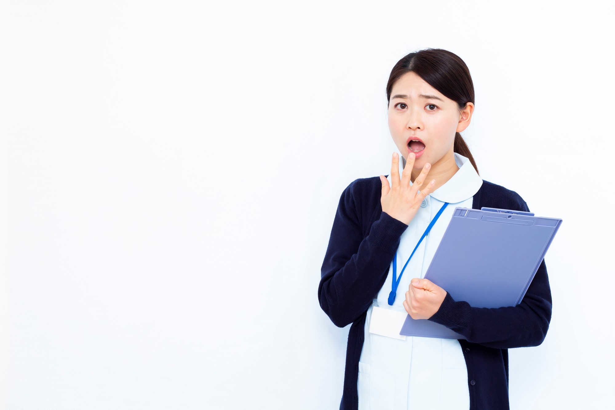 介護現場のヒヤリハットとは?事例や対応策、報告書のポイントを徹底解説